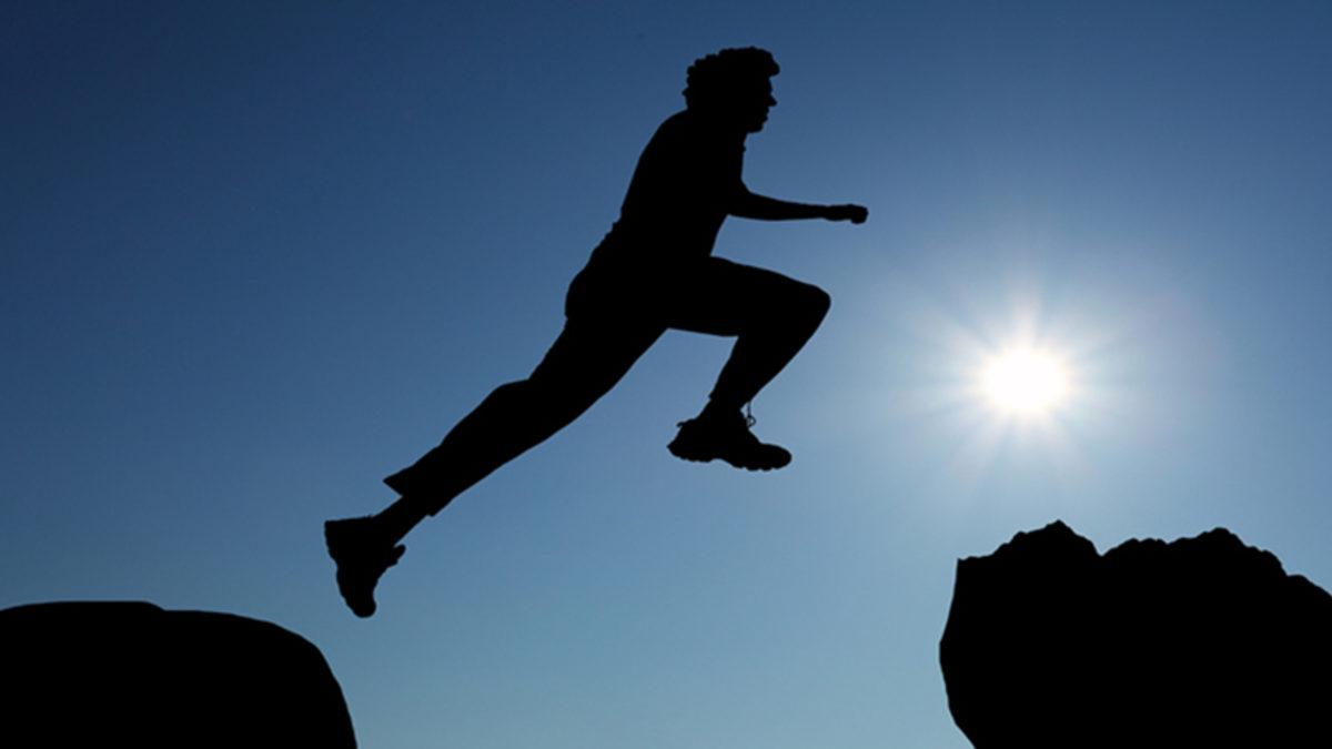 “Düşün ve Zengin Ol” Mantığının Arkasındaki Bilim Nedir ve Nasıl Çalışır?