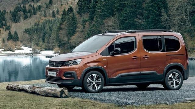 Peugeot’un Yeni Hafif Ticari Aracı Rifter Türkiye’de Satışa Çıktı