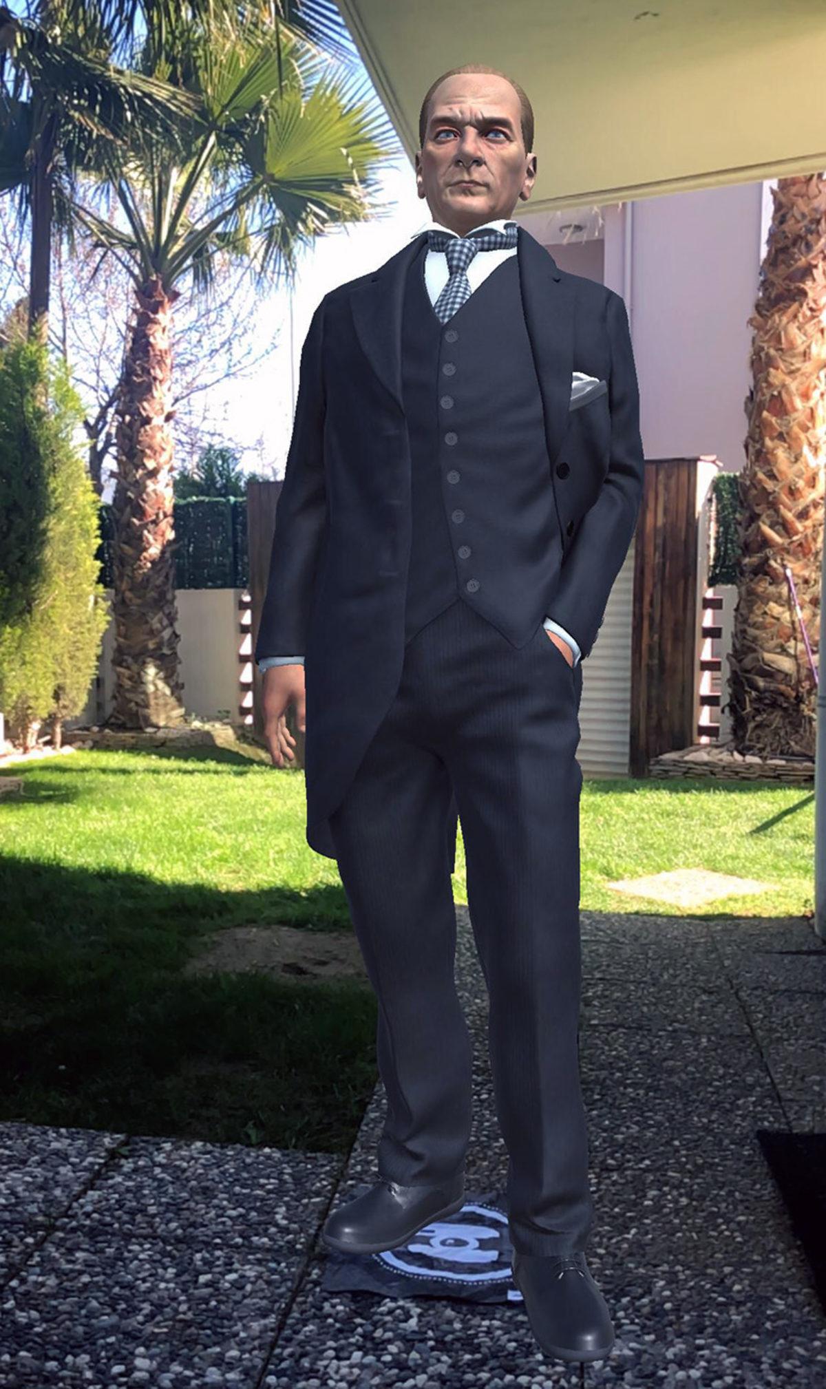 Atatürk’ü Sanki Yanınızdaymış Gibi Hissettirecek, Artırılmış Gerçeklik Teknolojili Kartlar