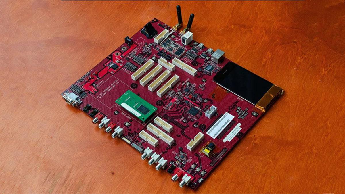 İlk iPhone’un Kendi Mühendislerinden Bile Gizlenen Prototipi Ortaya Çıktı