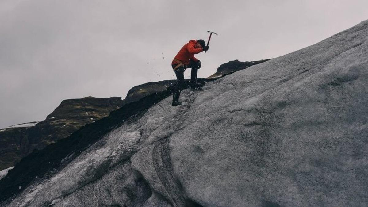 Tibet’teki Bir Buzulda 15 Bin Yıllık Virüsler Bulundu