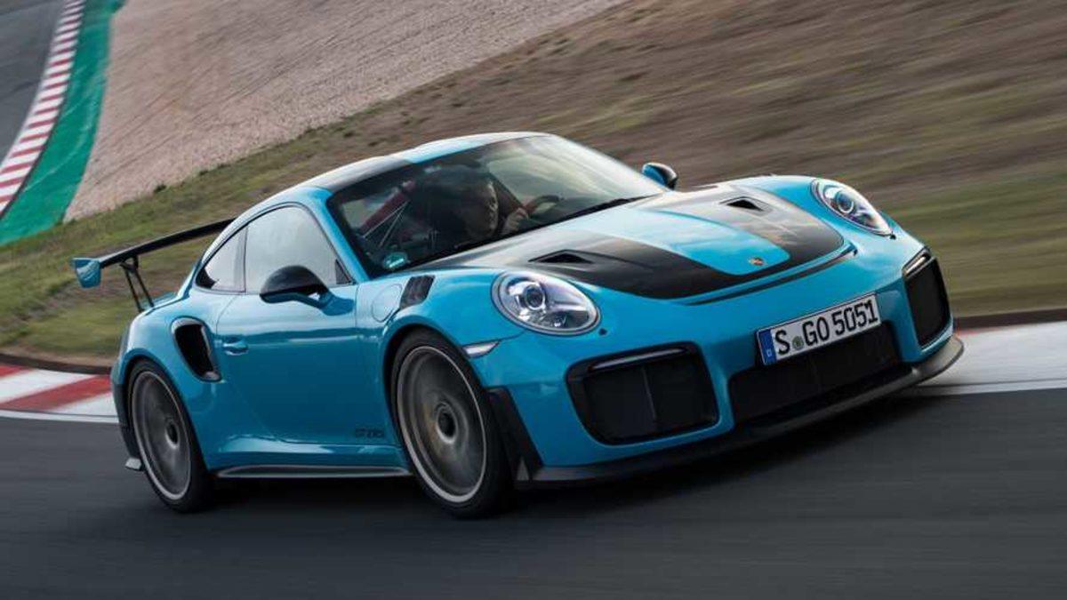 Porsche, Gemi Kazasında Kül Olan 911 GT2 RS’lerin Yerine Yenisini Üretecek