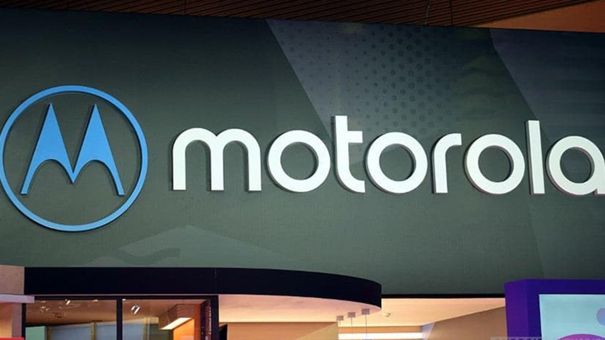 Yeni Bir Motorola Akıllı Telefonun İlk Görüntüleri Ortaya Çıktı