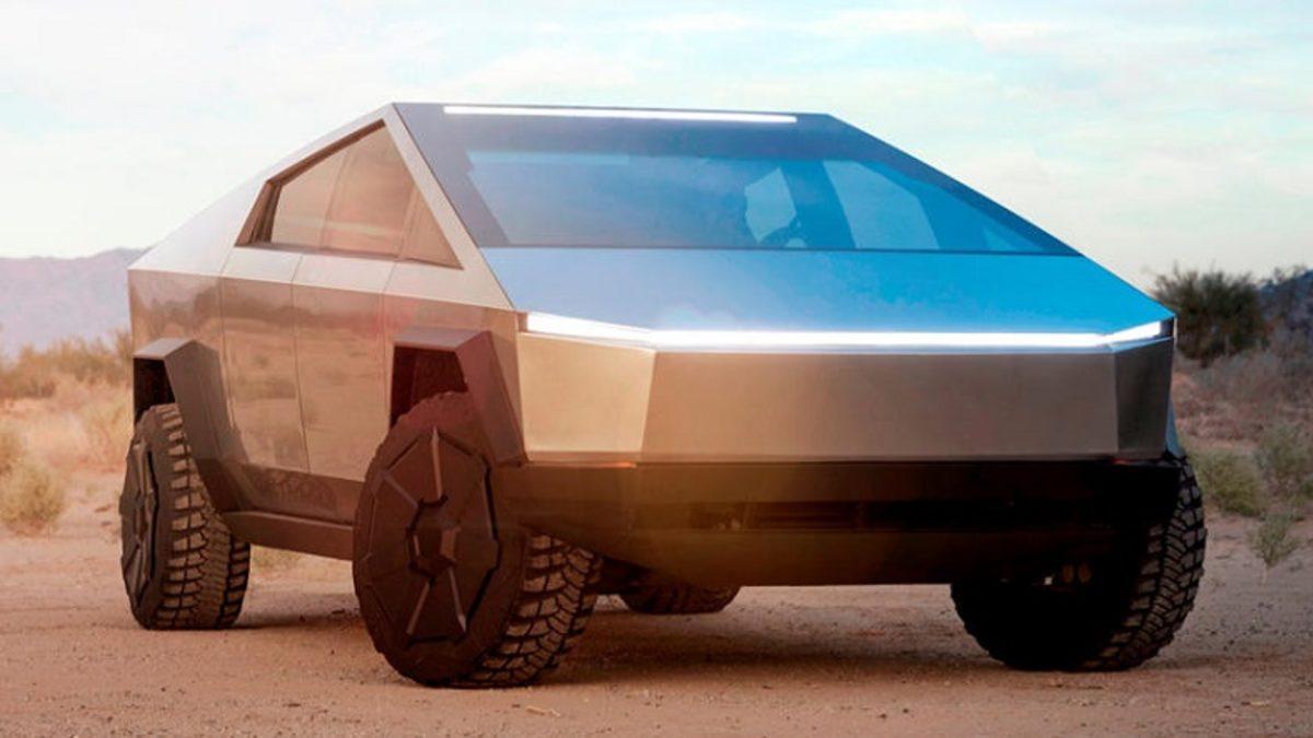 Tesla CEO’su Elon Musk, Cybertruck ile Gezinti Yaparken Görüntülendi (Video)