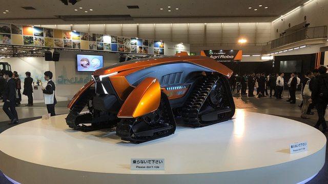Kubota, Elinden Her İş Gelen Otonom Elektrikli Traktörünü Tanıttı