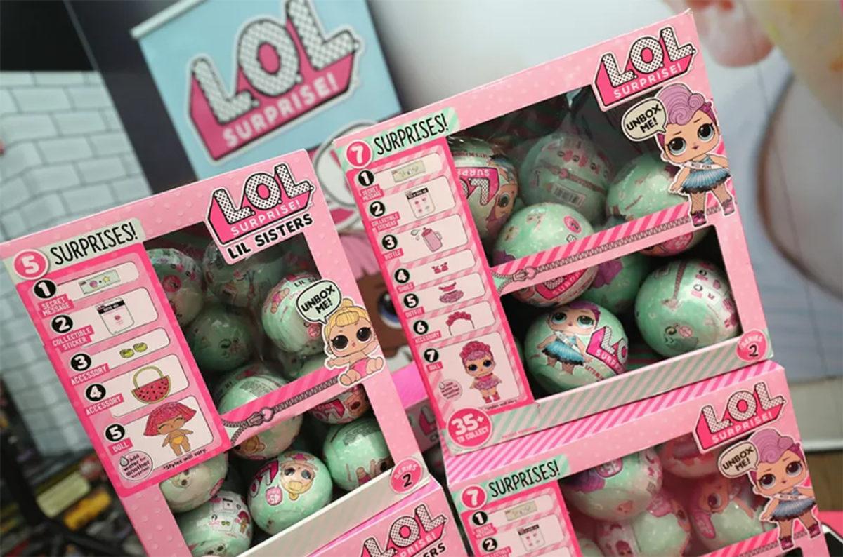 YouTube’daki Çocuklara Yönelik İçerikler, Oyuncak Trendinin Değişmesine Yol Açıyor