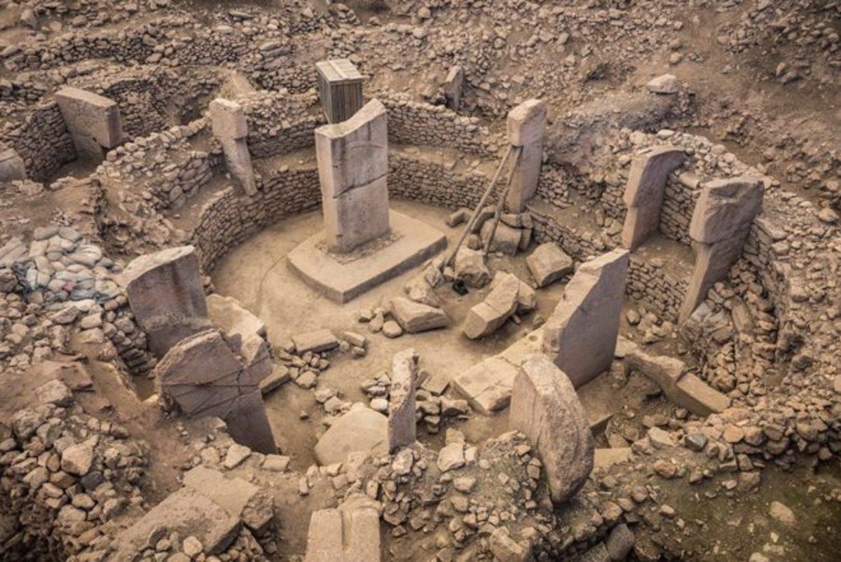 Netflix, İkinci Türk Dizisi Atiye’nin Hikâyesini Açıkladı (Adıyaman İçerir)