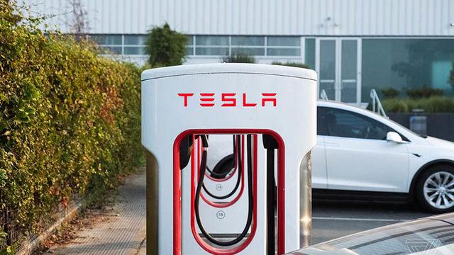 Tesla, Corona Virüsün Yayılmaması İçin Kampanya Başlattı