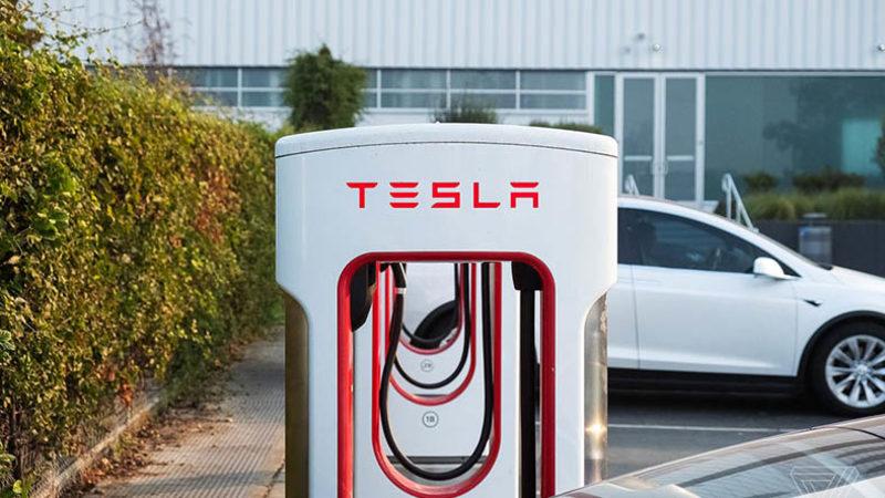 Tesla, Corona Virüsün Yayılmaması İçin Kampanya Başlattı