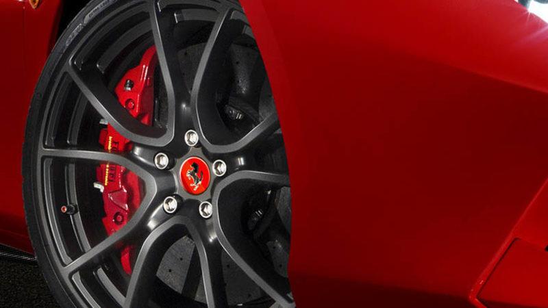 Ferrari, Tesla’ya Rakip Olacak Bir Elektrikli Araç Üzerine Çalışıyor