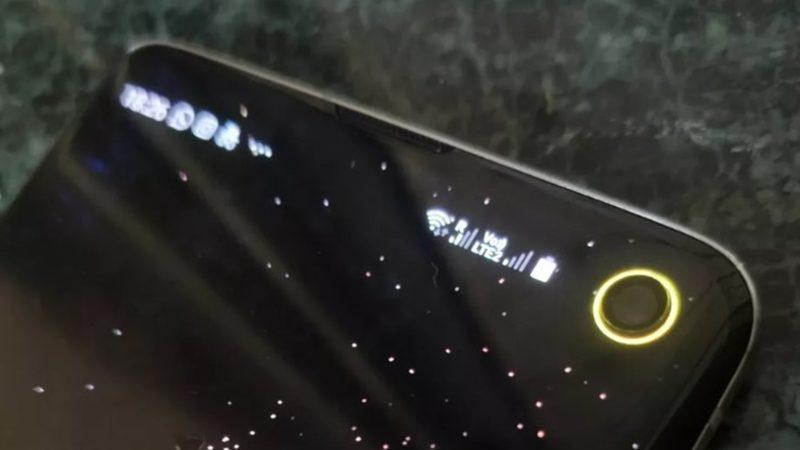 Samsung Galaxy S10’un Kamera Deliği İçin Mükemmel Ötesi Bir Uygulama: Energy Ring