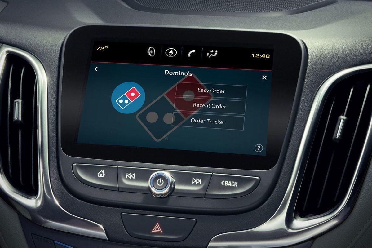 Domino’s’tan Arabadan Pizza Siparişi Vermenizi Sağlayacak Teknoloji
