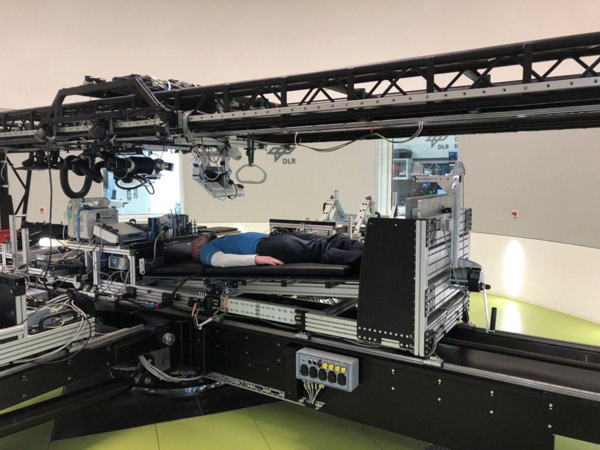 NASA, 100 Bin TL Karşılığında 2 Ay Boyunca Yatıp Film İzleyecek Gönüllüler Arıyor