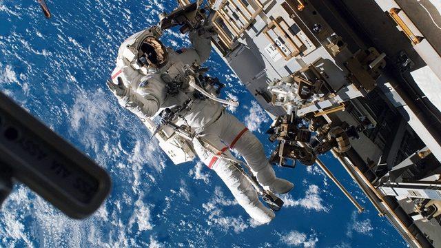 NASA, Kadın Astronotların ’Giysi Bedeni’ Skandalı ile İlgili Açıklama Yaptı