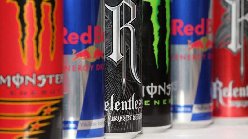 Günde Altı Kutu Enerji İçeceği İçen Bir Adamın Dili Eridi