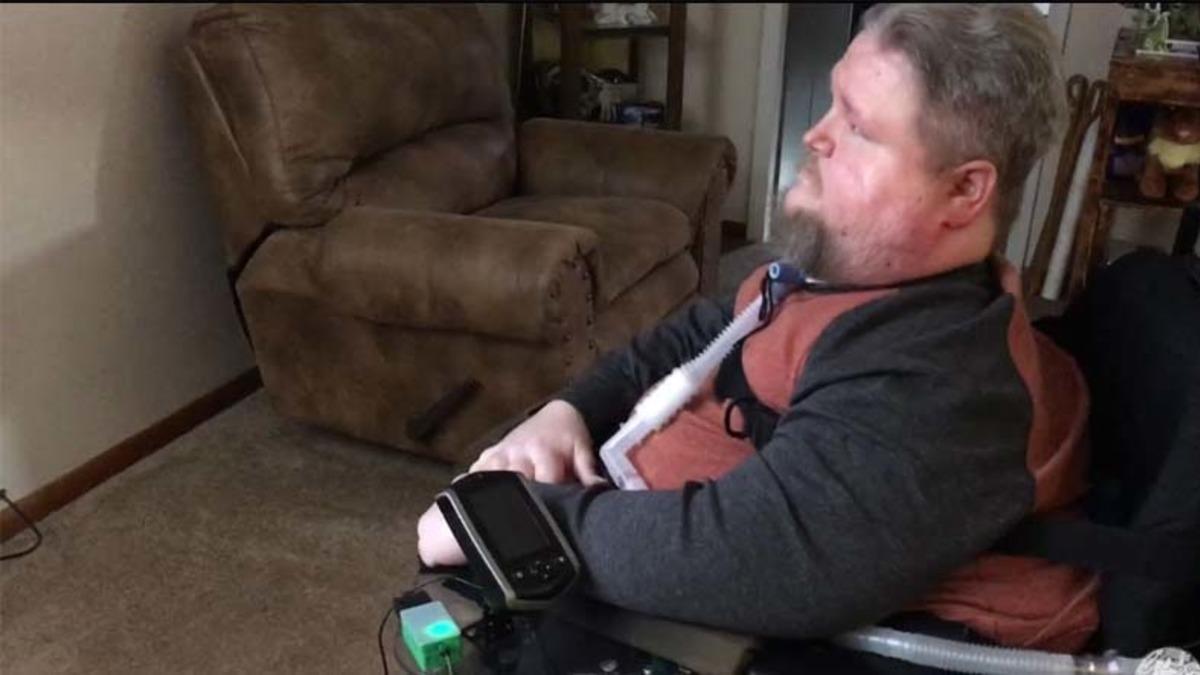 Tekerlekli Sandalyeyi Oyun Koluna Çeviren Yeni Xbox Adaptörü (Video)