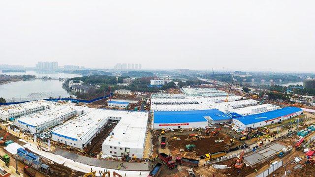 Çin’in Corona Virüsü İçin İnşa Ettiği Hastanenin Muazzam Gelişimi (Video)