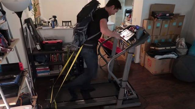 Bir YouTuber, Koşu Bandını Oyun Koluna Çevirerek Death Stranding Oynadı (Video)