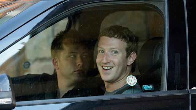 Mark Zuckerberg’in de Arkadaşı Olan Dropbox CEO’su Facebook’un Yönetim Kuruluna Girdi