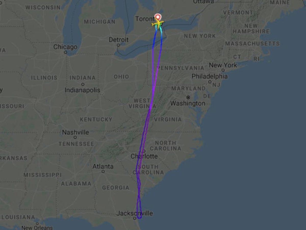 Uçuşun Ortasında Corona Virüsüne Sahip Olduğunu Söyleyen Yolcu, Uçağı Geri Döndürttü