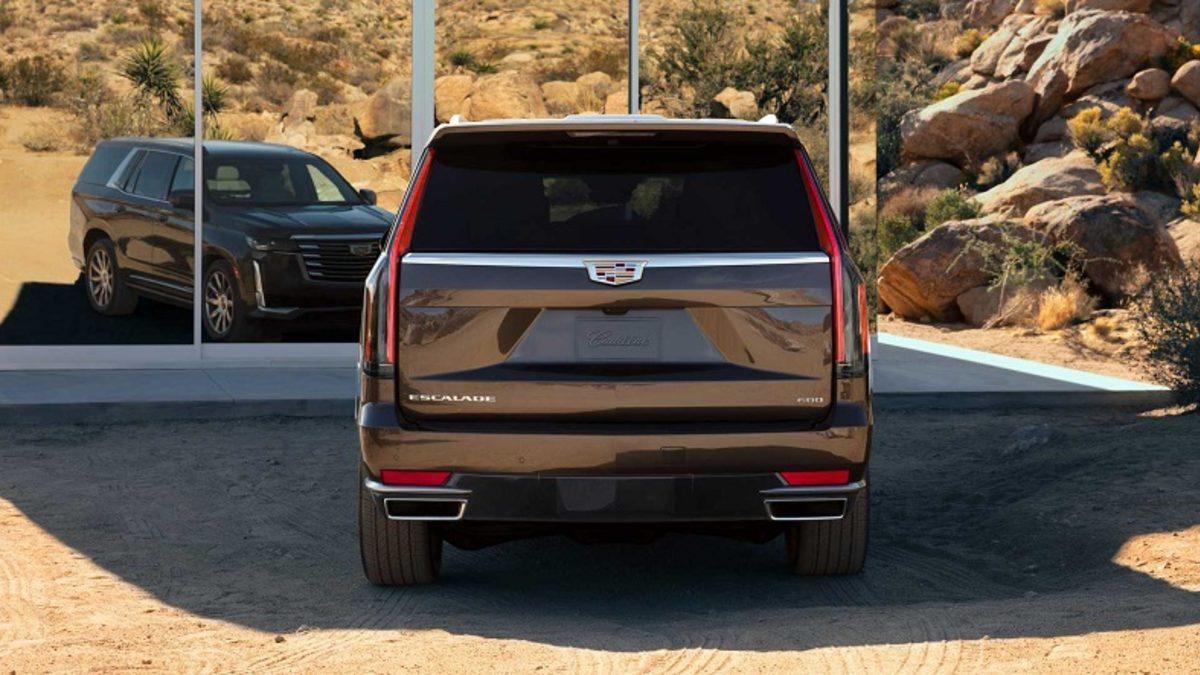 Cadillac, 2021 Escalade’yi Yenilenen Tasarımı ve Çarpıcı Özellikleriyle Tanıttı
