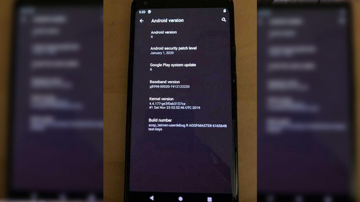 Google Pixel 2XL, Android 11 R Çalıştırırken Görüntülendi