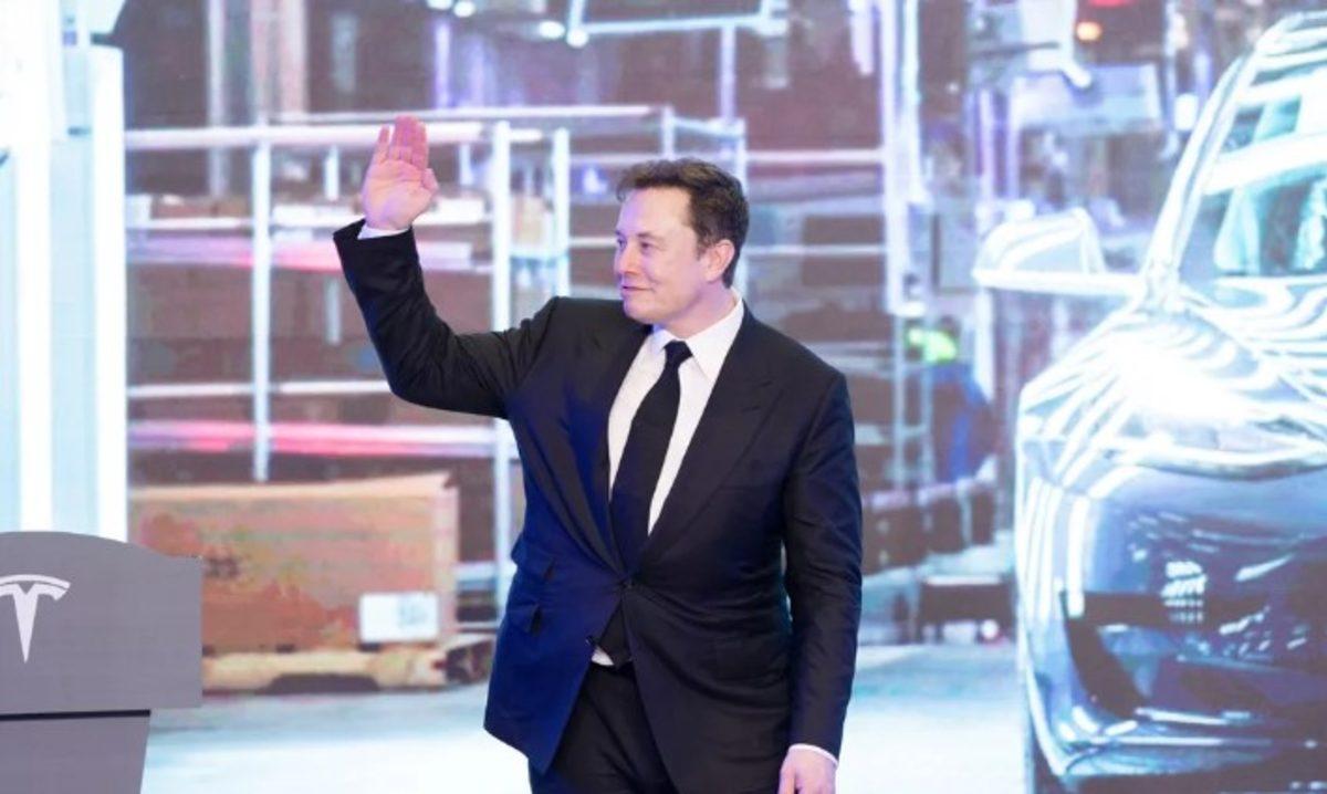 Elon Musk: Tesla’da Çalışmak İçin Diplomaya İhtiyacınız Yok