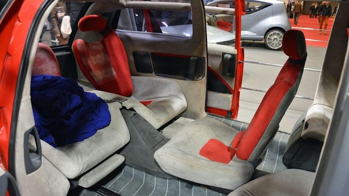 Lamborghini’nin V12 Motorundan Güç Alan Konsept Minibüs: Bertone Genesis