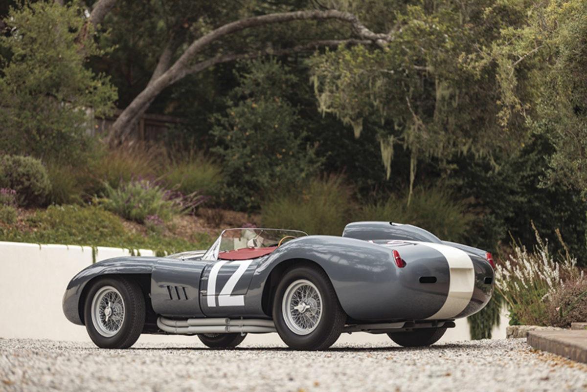 1958 Model Ferrari 335 S Spyder, Dünyanın En Güzel Arabası Seçildi