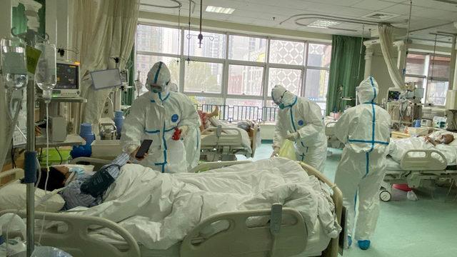 Bilim İnsanları, Corona Virüsünün Dışkı Aracılığıyla da Bulaştığını Tespit Etti