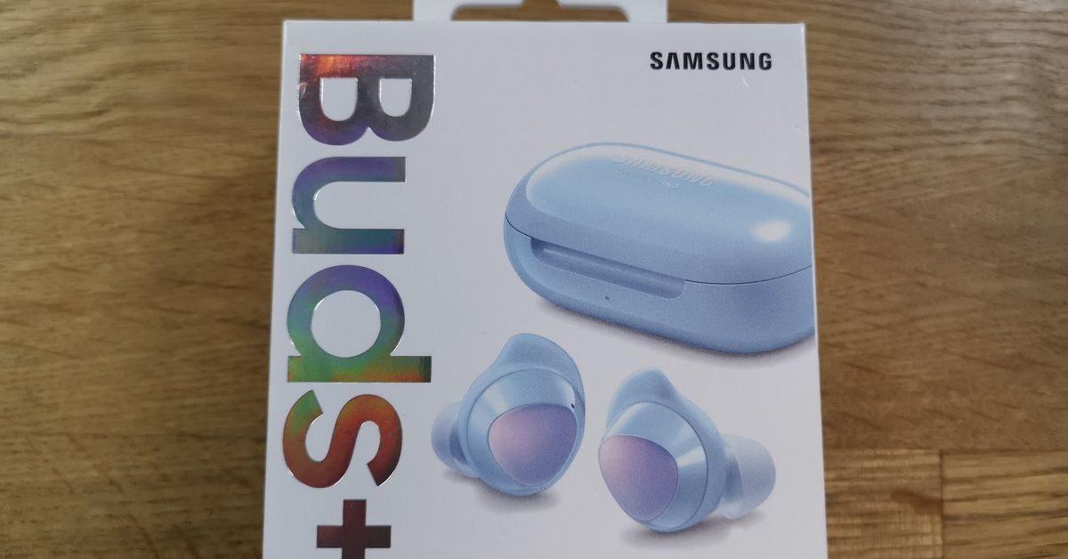 Bir YouTuber, Galaxy Buds+’ın Kutu Açılışını Yaptı (Video)