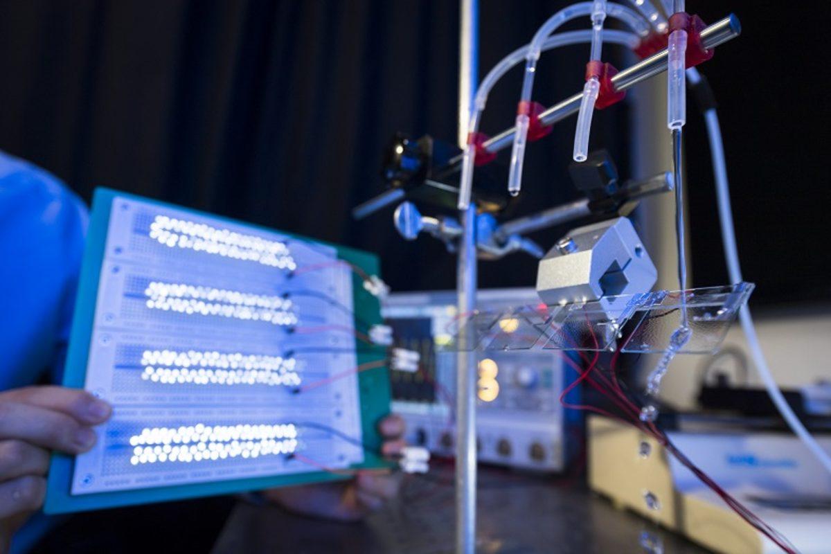 Bilim İnsanları, Yağmur Damlalarından Elektrik Üreten Jeneratör Geliştirdi