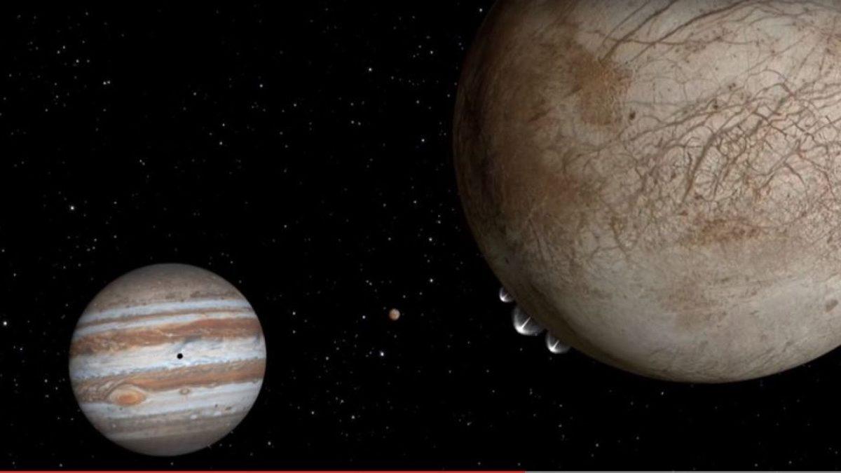 Bir Gök Bilimci, Jüpiter’in Uydusunda Ahtapot Benzeri Uzaylılar Olabileceğini İleri Sürdü