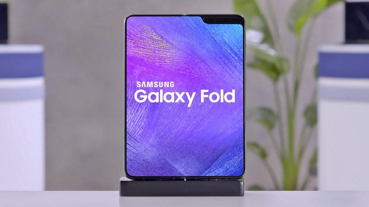 Samsung Galaxy Fold Bir Kez Daha Çalışırken Görüntülendi (Video)