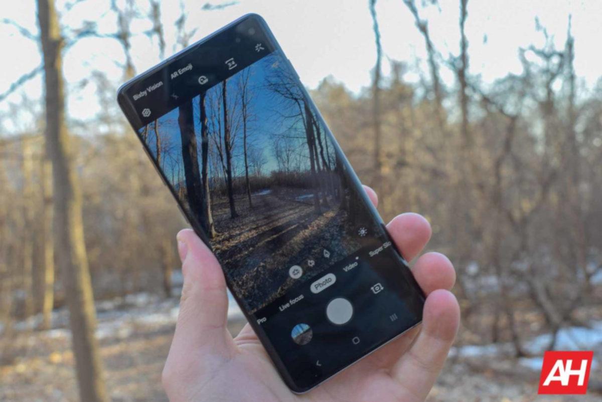 Samsung, Galaxy S10’un Kameralarını Yazılım Güncellemeleri ile Geliştirecek