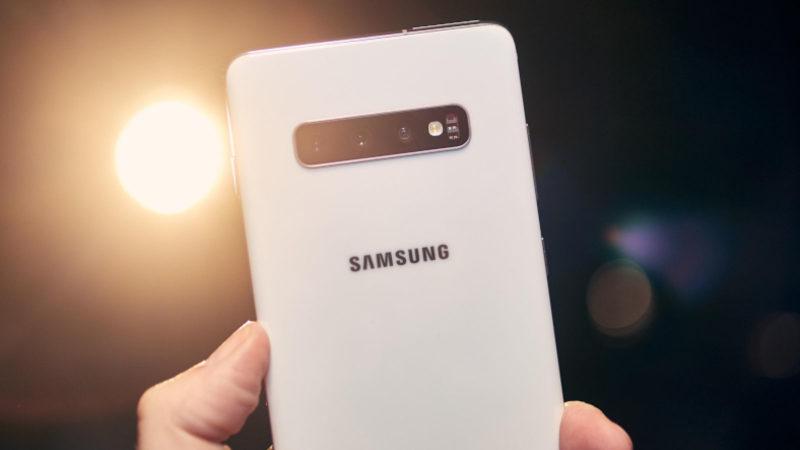Samsung, Galaxy S10’un Kameralarını Yazılım Güncellemeleri ile Geliştirecek