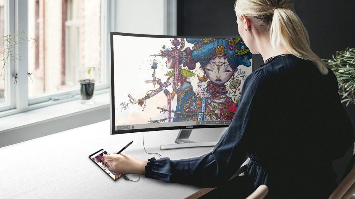 Samsung’un DeX İçin Bir Taşınabilir Monitör Geliştirdiği İddia Edildi