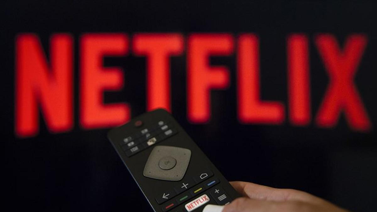 Netflix’in Yeni Türk Dizisinde Özge Özpirinçci’ye Eşlik Edecek Oyuncu Belli Oldu