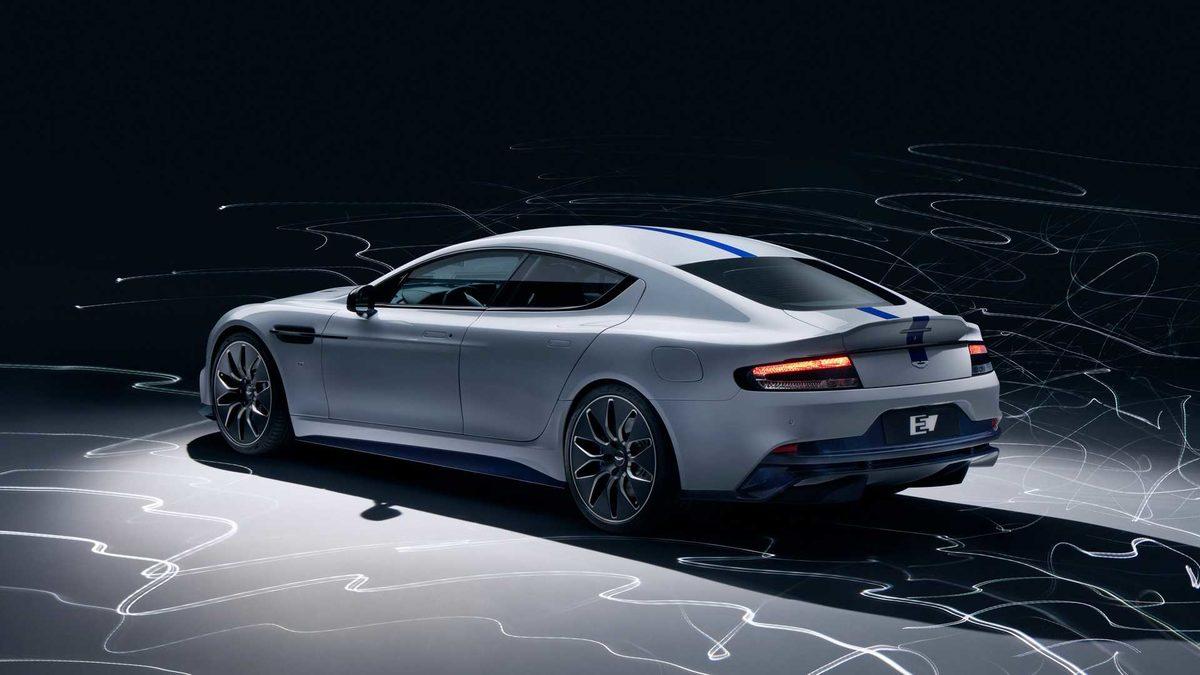 Aston Martin’in Elektrikli İlk Otomobili Rapide E, New York’ta Tanıtıldı