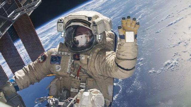 ABD’li Kadın Astronot, Uzayda En Uzun Süre Kalan Kadın Rekorunu Kırmaya Hazırlanıyor