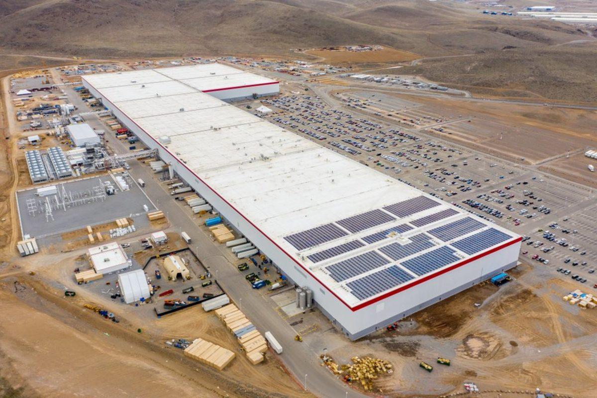 Tesla’nın Almanya’daki Fabrikasına Kesilen Ağaçlar Nedeniyle Mahkeme Engeli