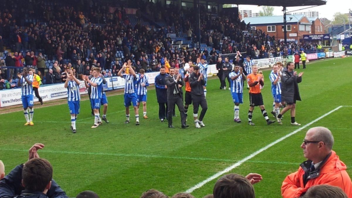 Japon FIFA Oyuncusu, Favori Takımının Maçını İzlemek İçin 10 Bin KM Yol Kat Etti