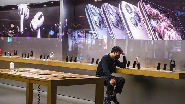 Apple, Corona Virüsü Nedeniyle Gelir Hedefine Ulaşamayacağını Açıkladı