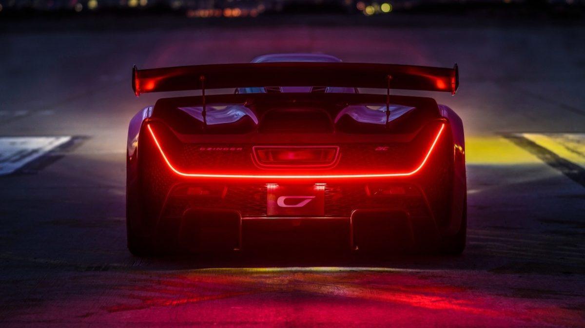 Hibrit Motorlu ’Czinger 21C’, 1.250 Beygir Gücüyle Mest Ediyor (Video)