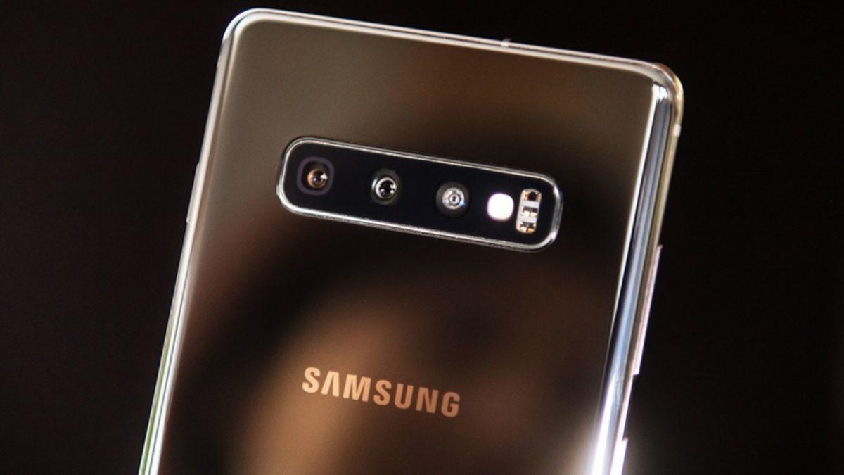 Samsung, Galaxy S10’un Bright Night Özelliğini Manuel Hale Getirdi