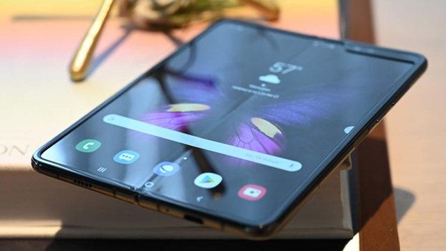 Samsung Galaxy Fold’un Bataryası Beklentilerin Ötesinde