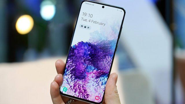 Samsung Galaxy S20 Ultra’nın En İyi Akıllı Telefon Ekranına Sahip Olduğu Tescillendi