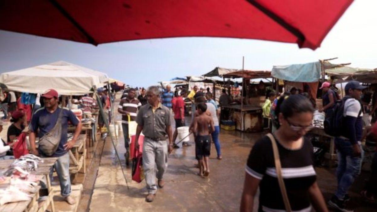 Enflasyonun Bilançosu: Venezuela’da Para Yerine Takasla Alışveriş Yaygınlaşıyor