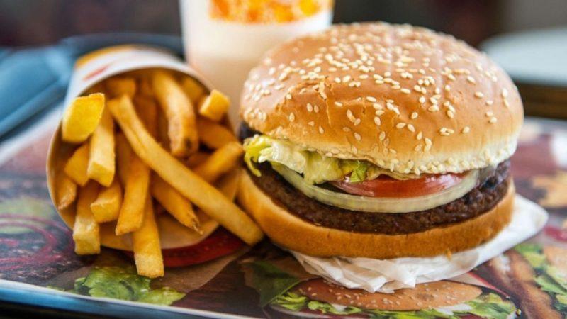 Burger King’in ’Doğal Olduğunu’ Savunduğu, İştah Diye Bir Şey Bırakmayan Reklamı