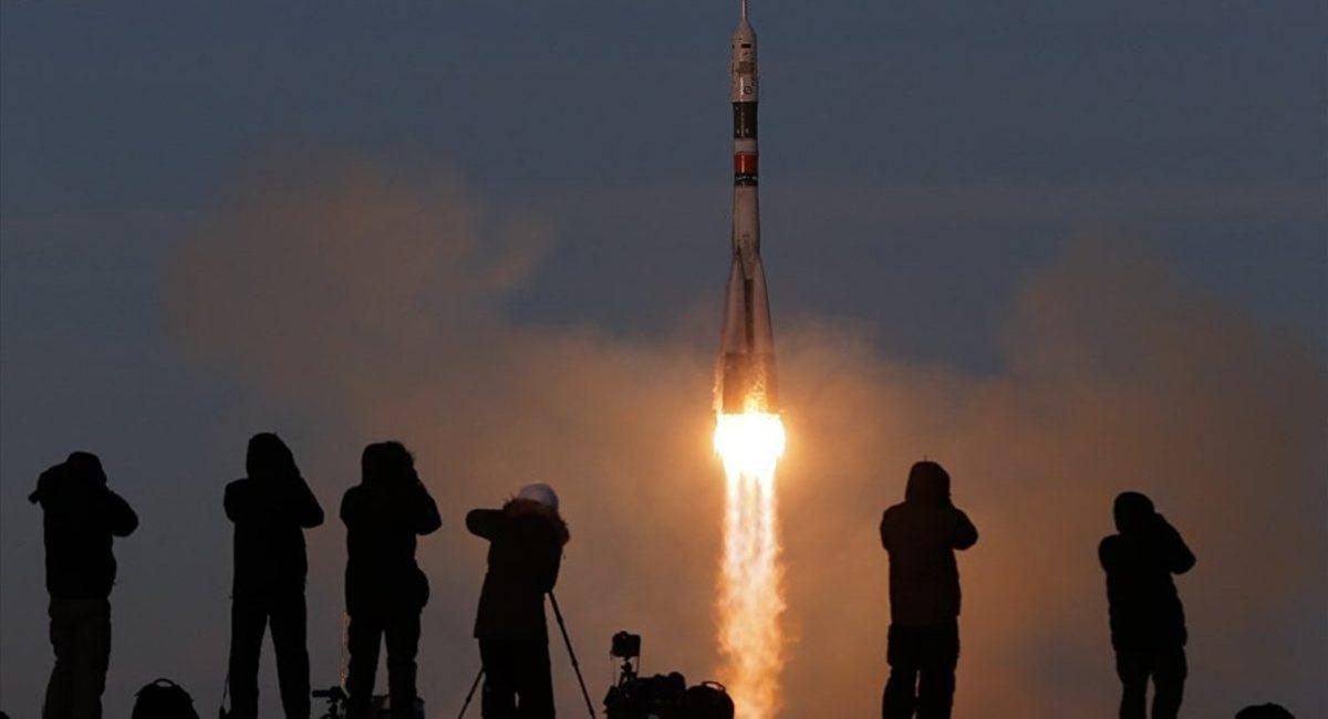 Rusya’nın İnsanlı Uzay Uçuşları İçin Ürettiği Soyuz-5 Roketi’nin Fırlatılacağı Tarih Belli Oldu